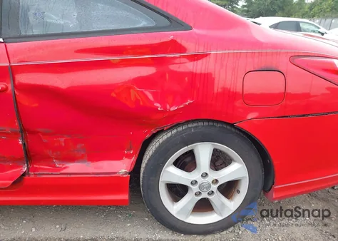 2005 Toyota Camry z USA, uszkodzony, nr VIN 4TICA38P25U060841